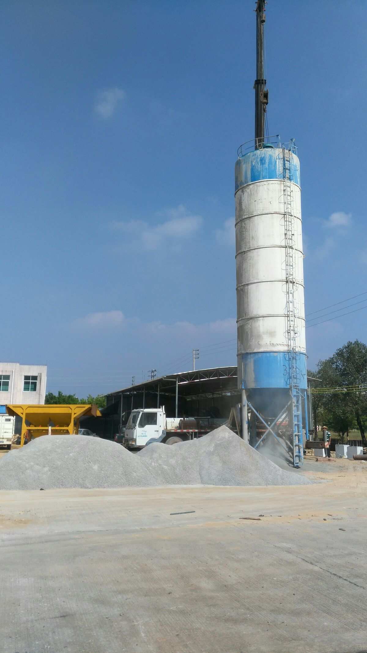 建鑫綠化水泥制品廠 匠心打造，構筑綠色與堅固的和諧之美